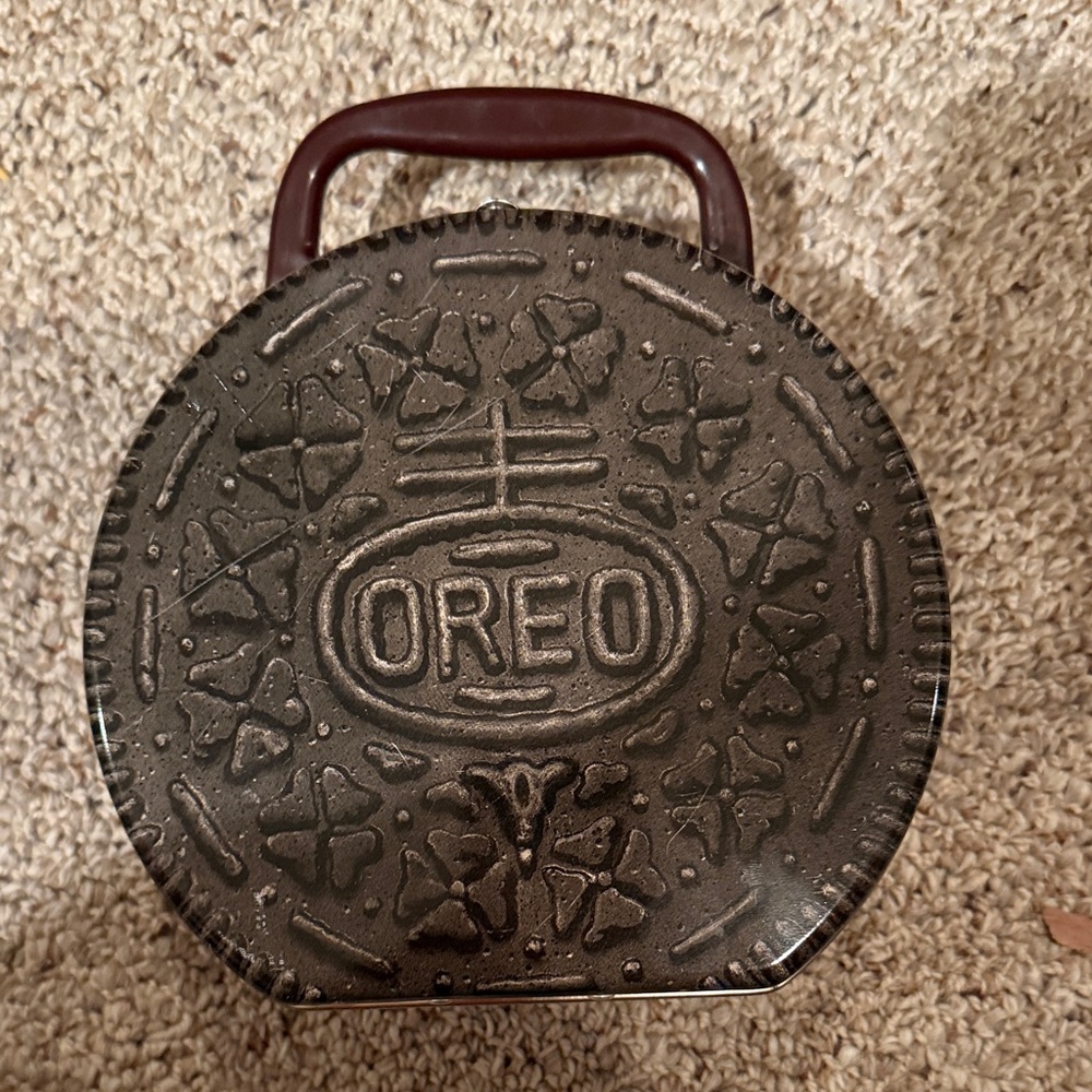 Vintage Oreo Themed tin lunch box